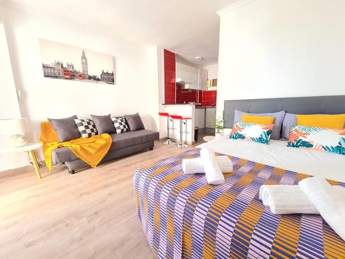 Estudio Benalmadena - Agata Luaran gambar